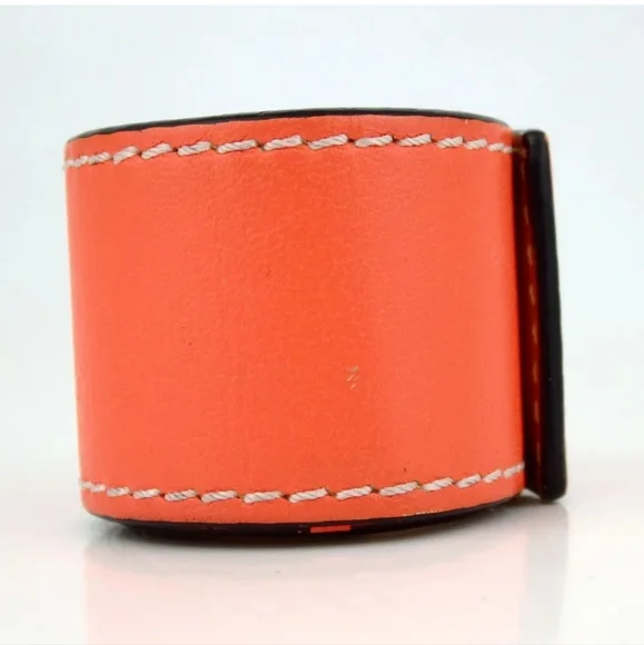 LOEWE ANAGRAM SLAP BRACELET LEATHER - Picture 8 of 12